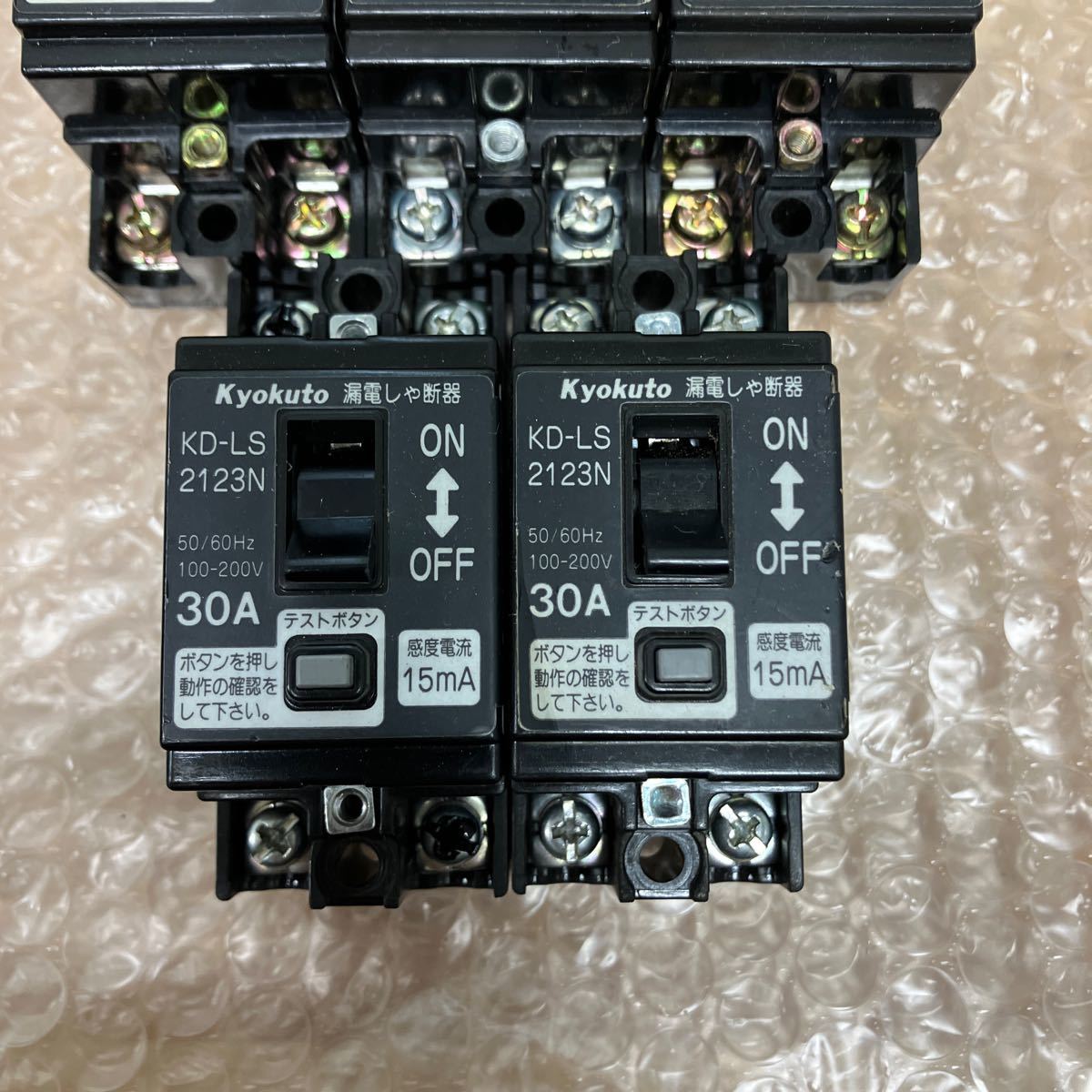 Kyoto　KD-LS　2123N　漏電遮断器　漏電ブレーカ　30A　2P　5個まとめ売り　U-563_画像3