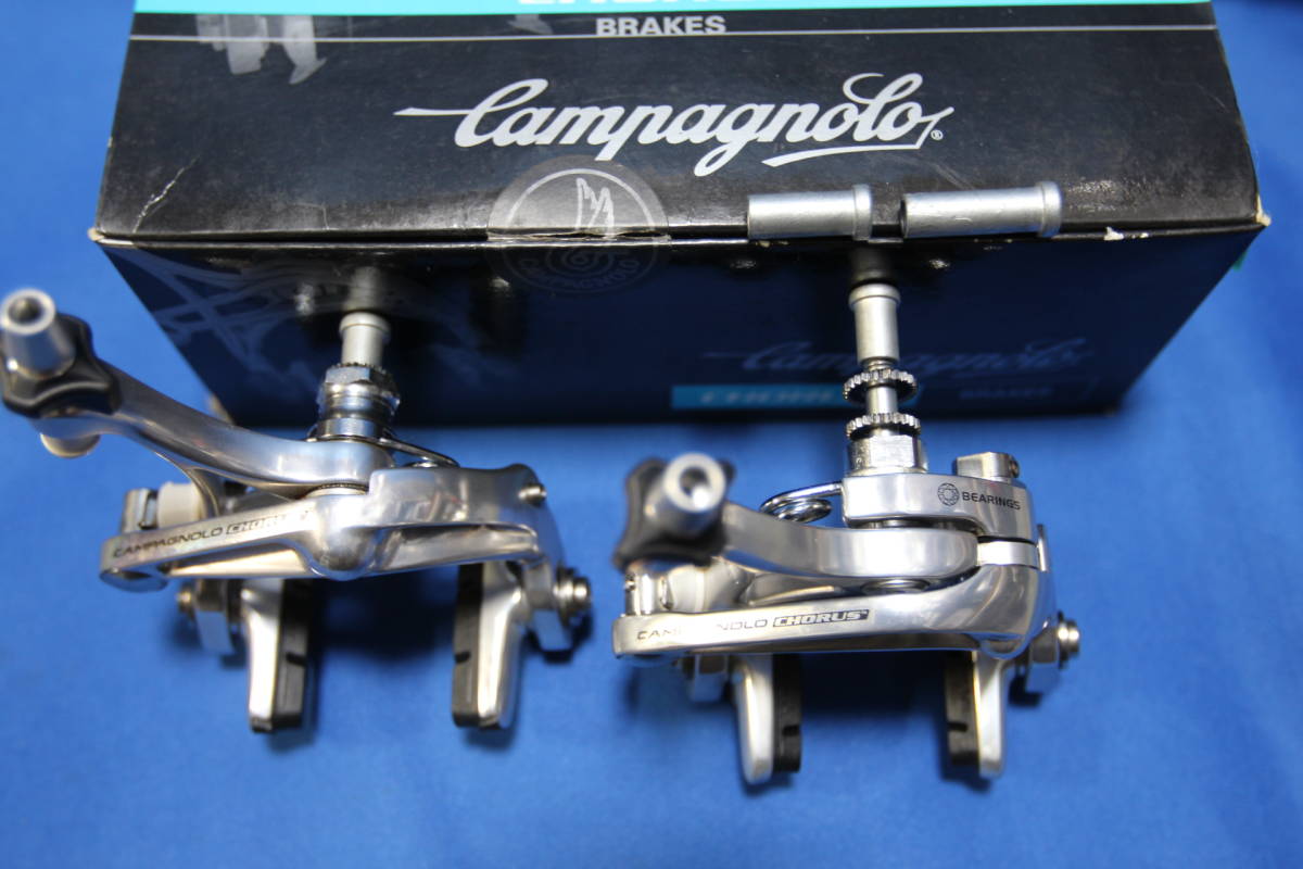 Campagnolo カンパニョーロ コーラス 2007 Dスケルトン シルバーモデル カンパ Ba 新品未使用 BR7-CHD 新品 未使用品 デッドストック_フロント用に長さ違うナット3点付属