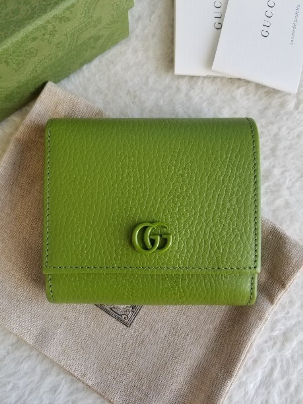 新品 GUCCI グッチ ダブルG ミディアム ウォレット 2つ折り財布 グリーン 598587 17WEF 3506 国内完売 入手困難の画像1