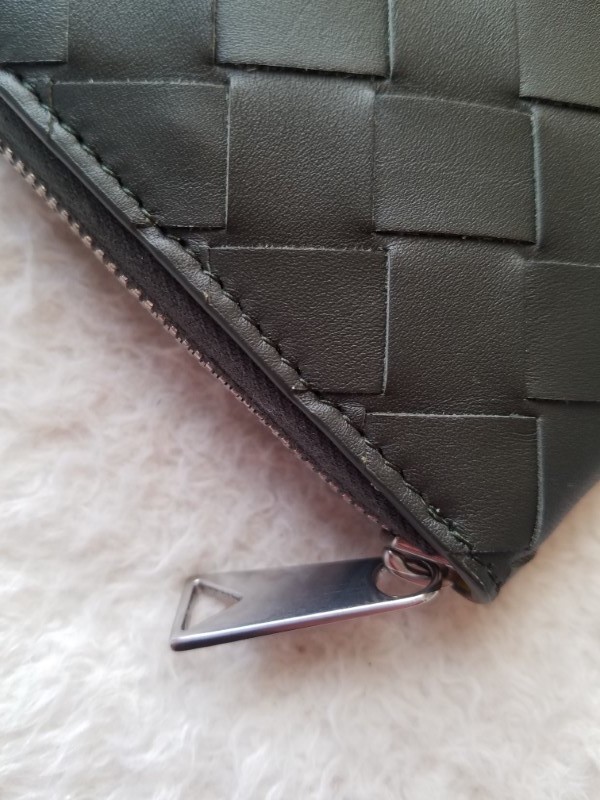 新品 BOTTEGA VENETA ボッテガヴェネタ バイカラー イントレ 新品 BOTTEGA VENETA ボッテガヴェネタ バイカラー イントレ