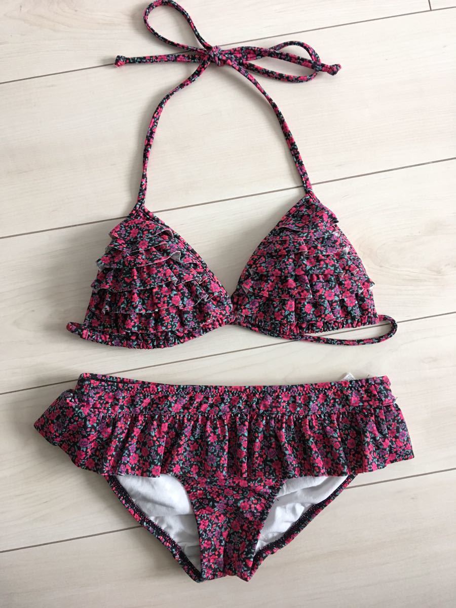 PEAK&PIKE ピーク&パイン 三角 フリル 花柄 フラワー ビキニ 水着 黒 ブラック 赤 レッド PEAK&PIKE ピーク&パイン 三角 フリル 花柄 フラワー ビキニ 水着 黒 ブラック 赤 レッド