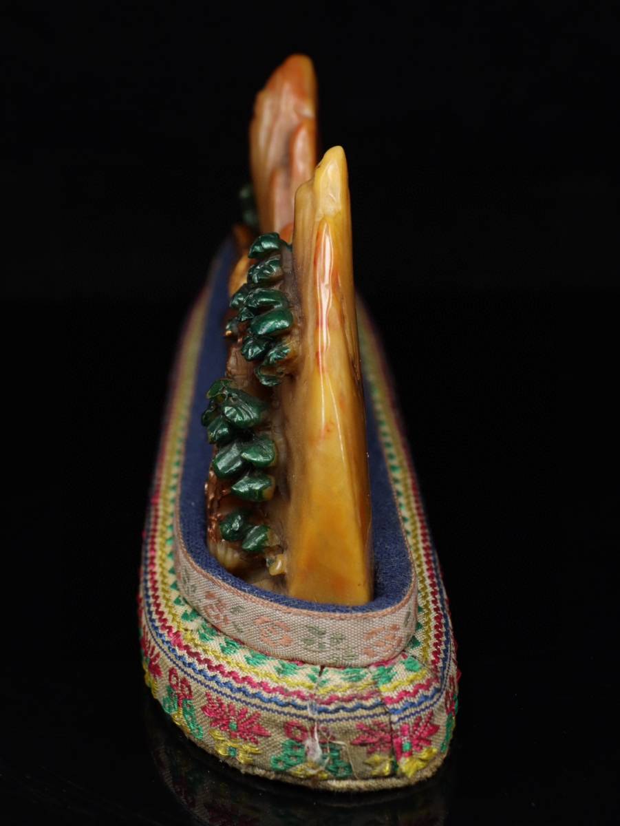 蔵友館蔵品・寿山石・田黄石・細密彫・人物筆架】・希少珍品 蔵友館蔵品・寿山石・田黄石・細密彫・人物筆架】・希少珍品