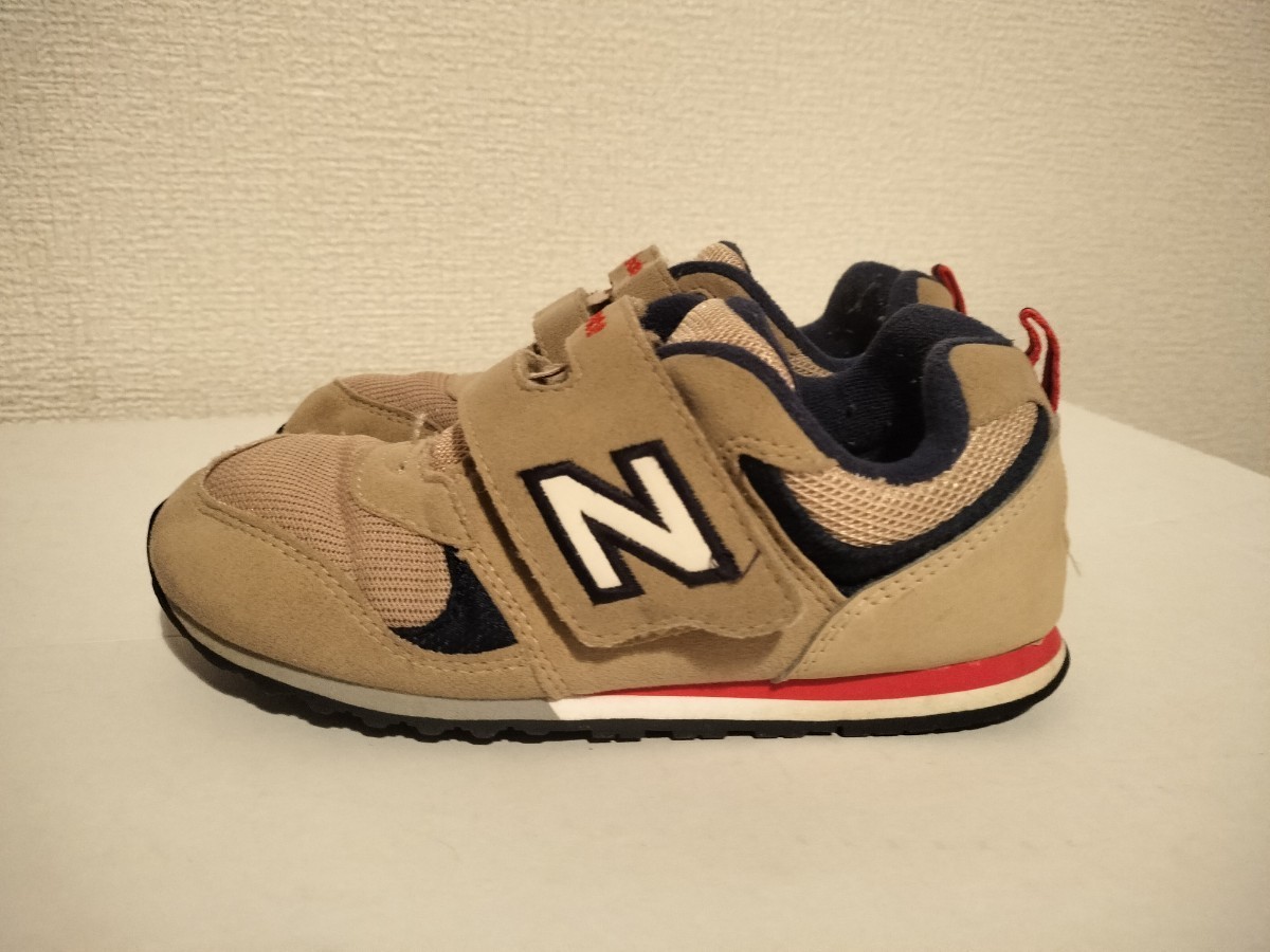 NB ニューバランス　子供用スニーカー　20.5cm　中古品　美品_画像4