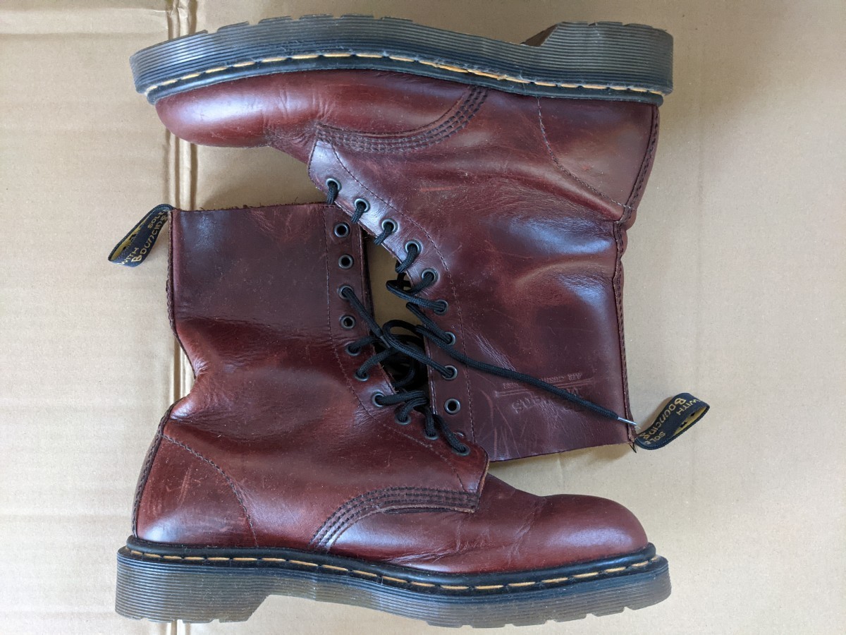 英国製 DR MARTENS MADE IN ENGLAND UK9 10ホール ドクターマーチン チェリーレッド イギリス製 ヴィンテージ 27.5 28 80s 90s_画像1