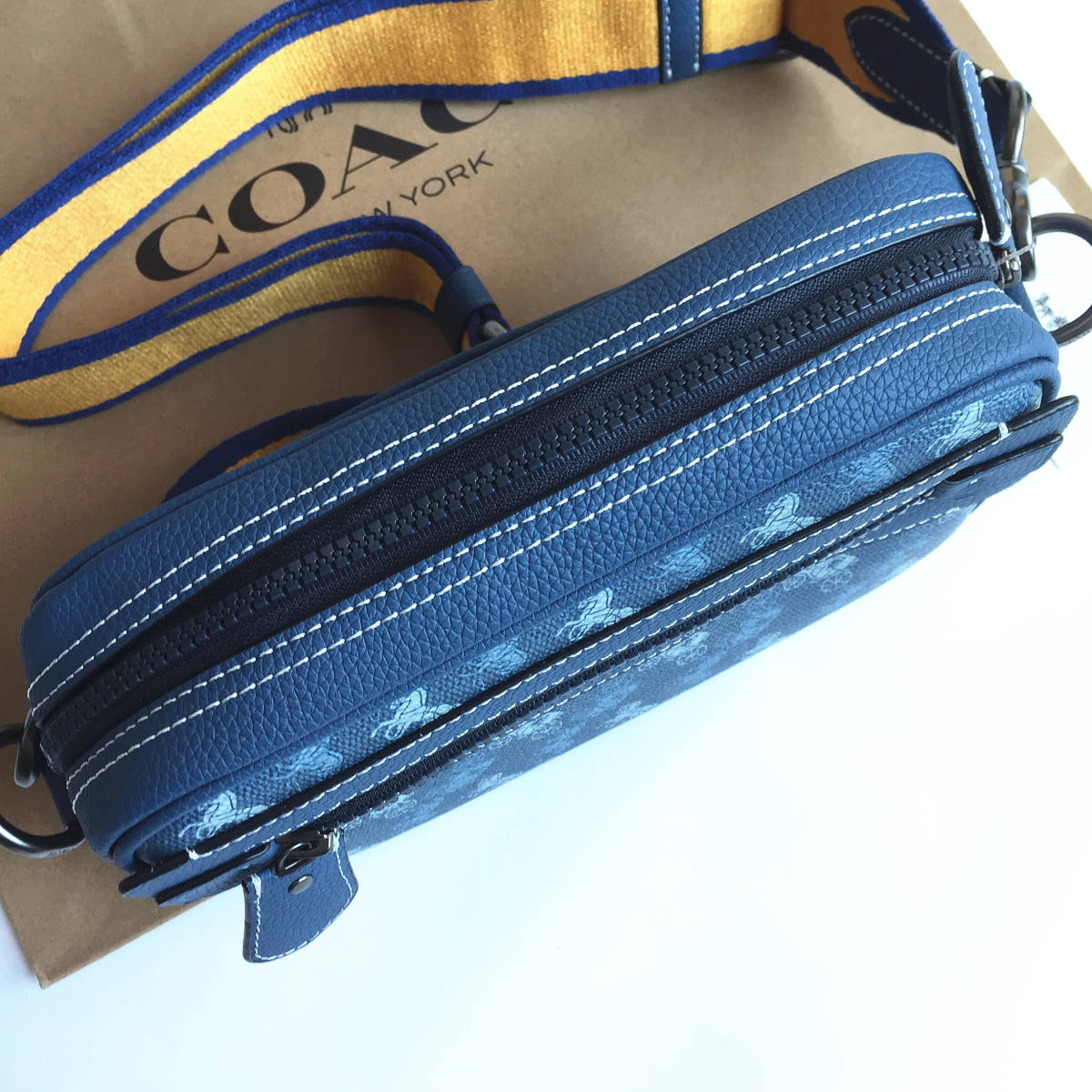 ☆新品☆コーチ/COACH バッグ 89084 ブルー ボディーバッグ ショルダーバッグ グラハム クロスボディー アウトレット品_画像3