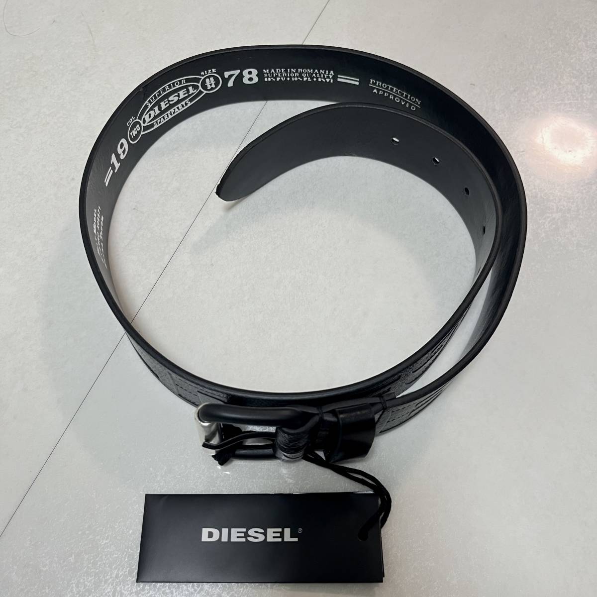 ★新品未使用/DIESEL/価格21000円★タグ付 ディーゼル メンズ ビックロゴ レザー ベルト ブラック 85_画像3