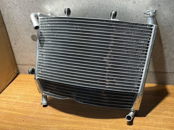  waste version decision goods! T2Racing made 2 layer radiator [ TYPE - 1 ] used NSR250R MC18 MC21 MC28 leak none 1 season use hose new goods 