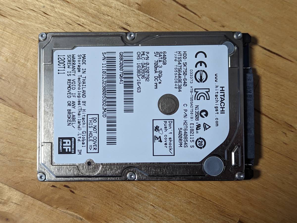 HITACHI HDD 2.5インチ内蔵ハードディスク　640GB【動作確認済み】060819_画像1