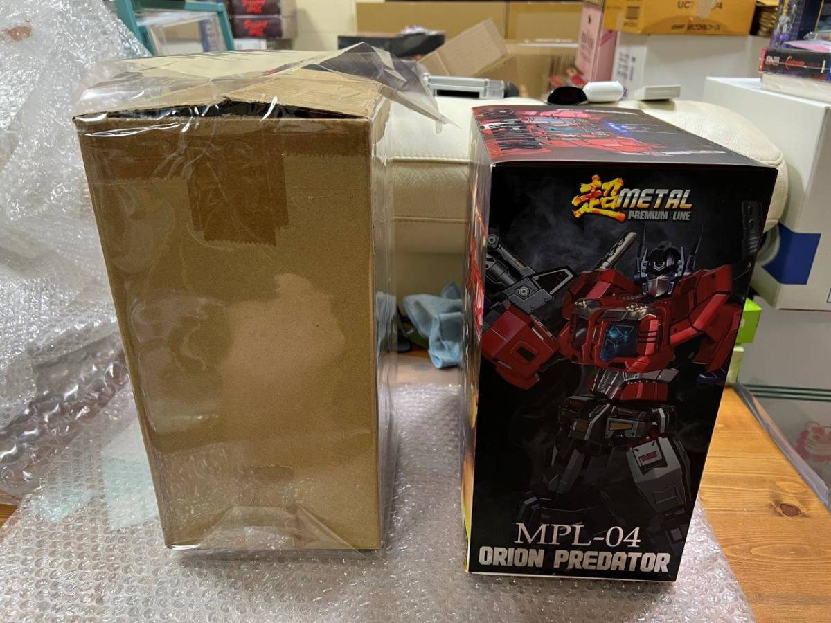 BANANA FORCE MPL-04 Orion Predator / コンボイ IDW 開封のみ未 BANANA FORCE MPL-04 Orion Predator / コンボイ IDW 開封のみ未