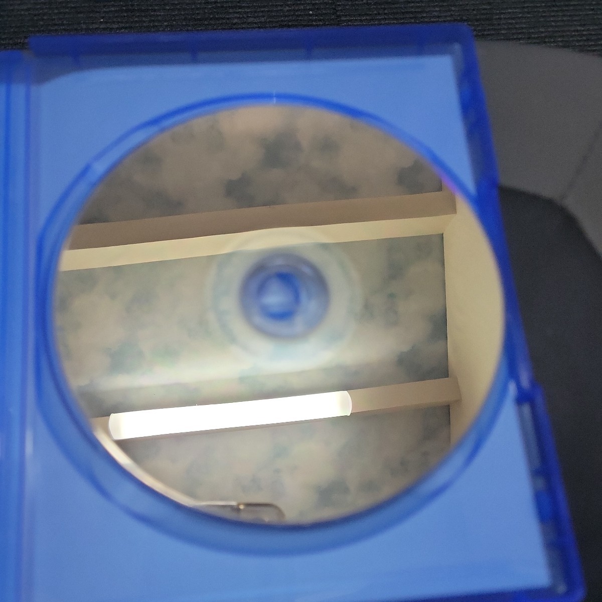 【送料無料】PS5 北米版 BIOHAZARD バイオハザード RE4 RESIDENT EVIL 4 美品_画像3