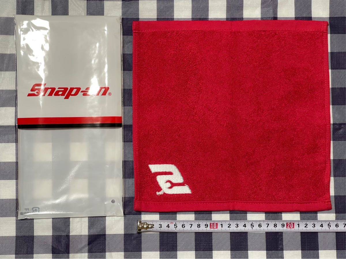 新品　未使用　Snap-on スナップ-オン　フェイスタオル　ハンカチ　赤色　非売品　26cm×26cm 送料無料_画像2