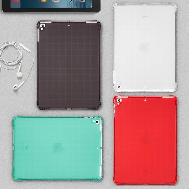 iPad mini5 第5世代 2019用 TPU ソフト バックカバー TPUケース シリコン 四角衝撃防止 マットタイプ レッド_画像1