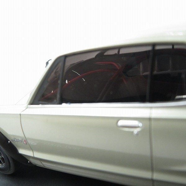 京商 ミニッツ オートスケールコレクション 日産スカイライン 2000 GT-R チューンド・バージョン シルバー ミニカー /000_画像6