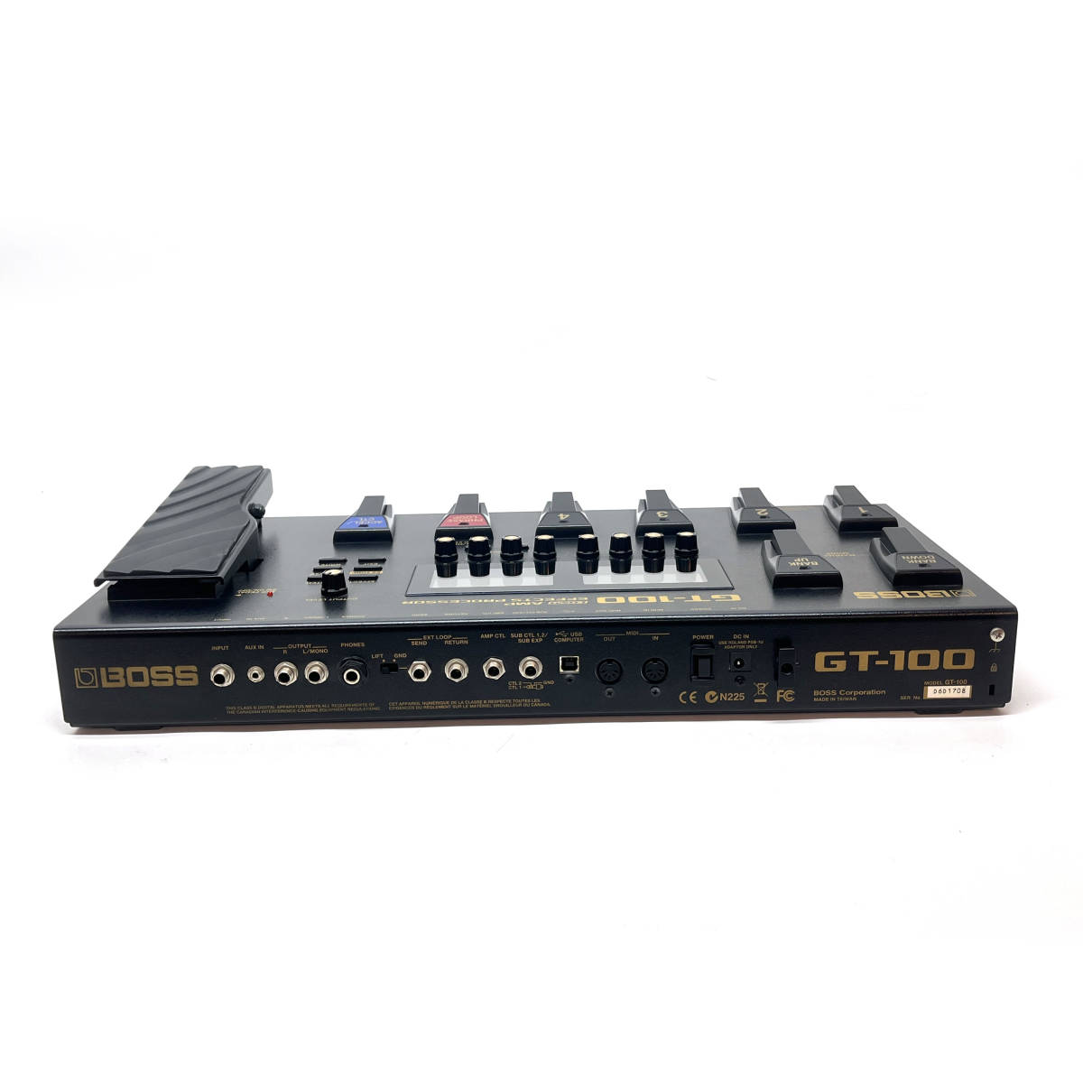 tu095　BOSS GT-100 COSM Amp Effects Processor ギター用マルチエフェクター 現状品（通電起動のみ確認）_画像2