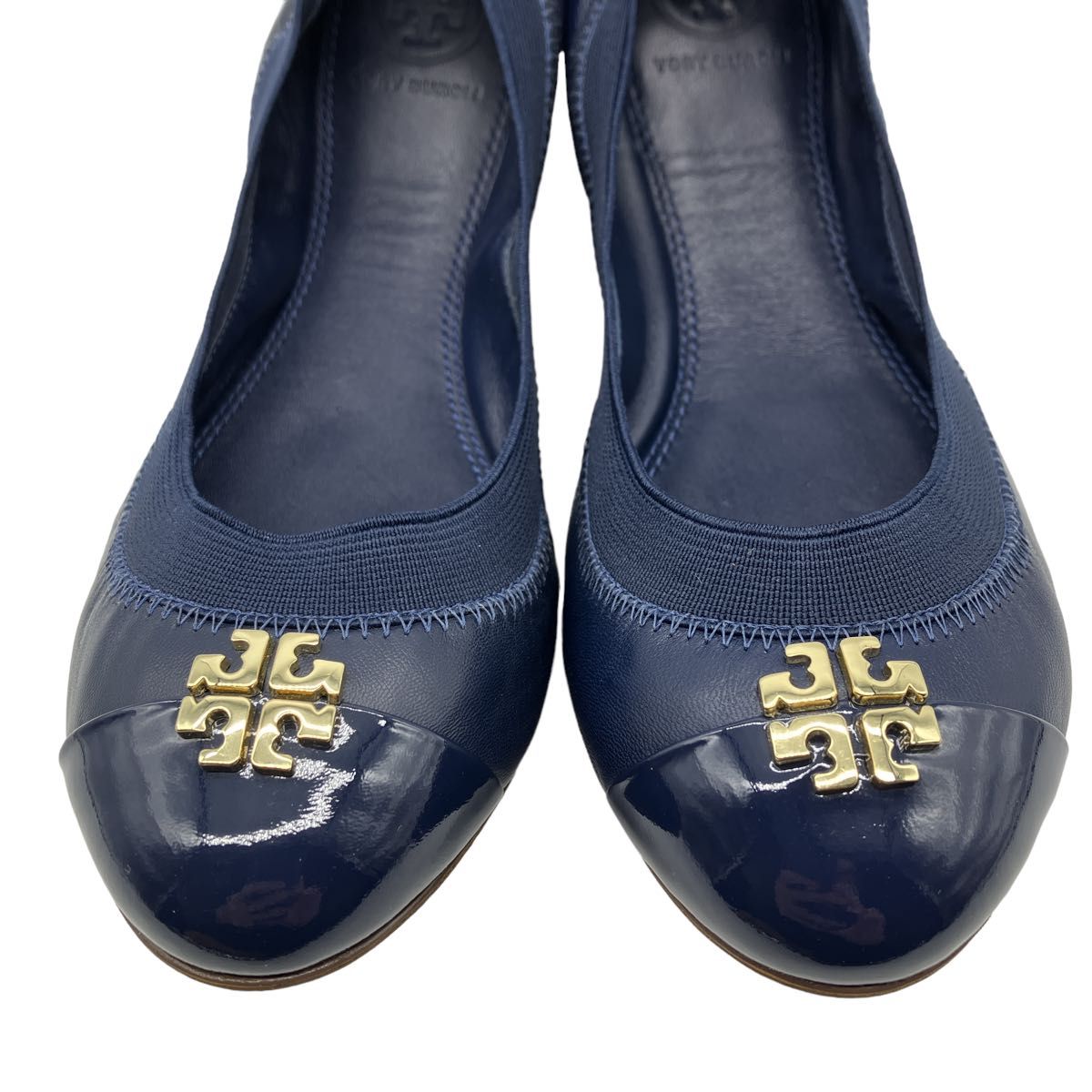 未使用品TORY BURCH トリーバーチ バレエシューズ 23 5㎝ 箱付 未使用品TORY BURCH トリーバーチ バレエシューズ 23 5㎝ 箱付
