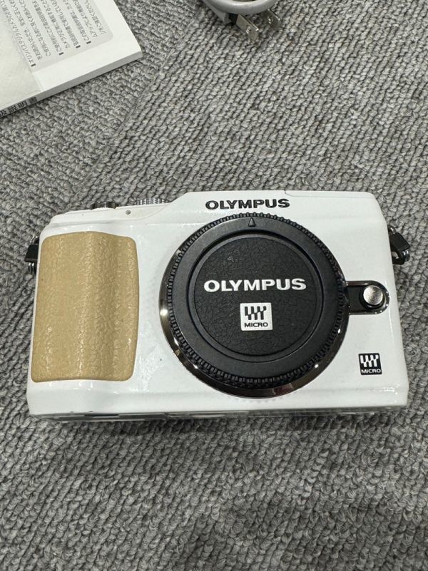 【氷】OLYMPUS オリンパス PEN E-PL2 ダブルズームキット ミラーレス一眼カメラ　箱・説明書等付属品付_画像9
