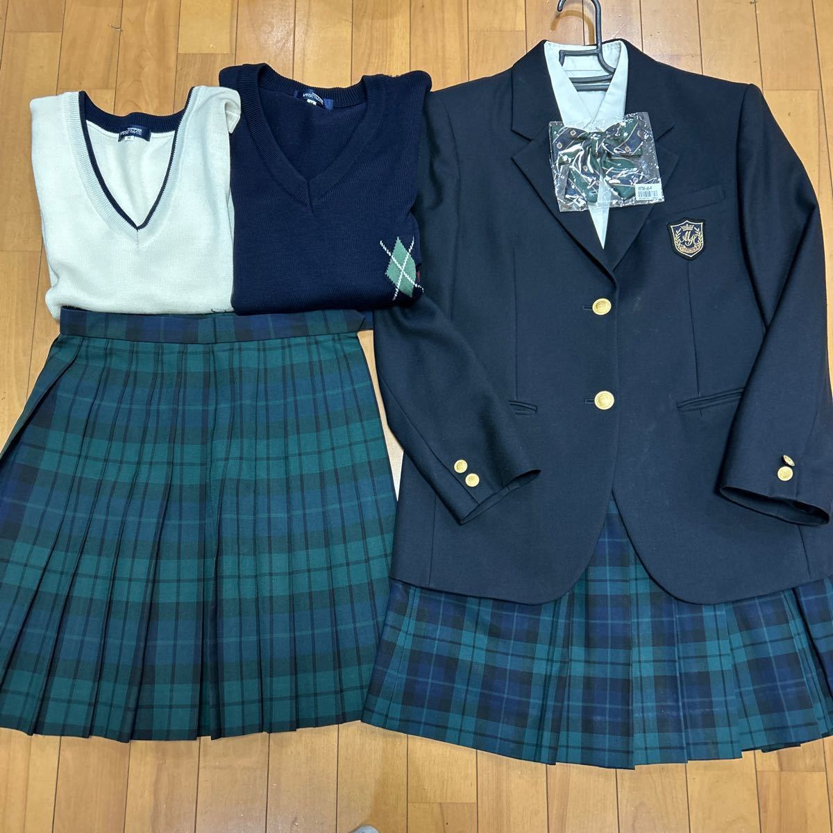 6 7 コスプレ衣装 冬 制服 上下セット 新品リボン付き ブレザー ブラウス セーター ニットベスト スカート 瑞穂_画像1