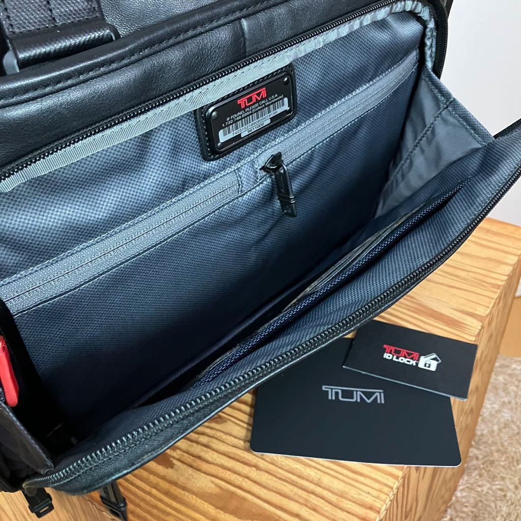 ●美品『定価86,000円』TUMI トゥミ 96110D2 ALPHA 2 スリム・デラックス・レザー・ポートフォリオ/ブリーフケース/ビジネスバッグ/本革_画像8