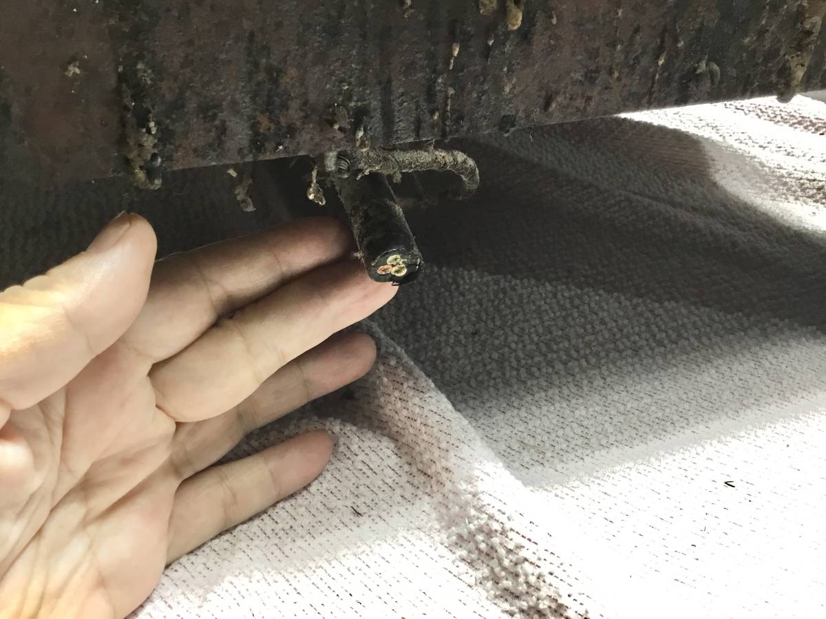 岩手 盛岡発 ワッフル焼機 ワッフル鉄型 懐かしい 管理番号1ー 岩手 盛岡発 ワッフル焼機 ワッフル鉄型 懐かしい 管理番号1ー
