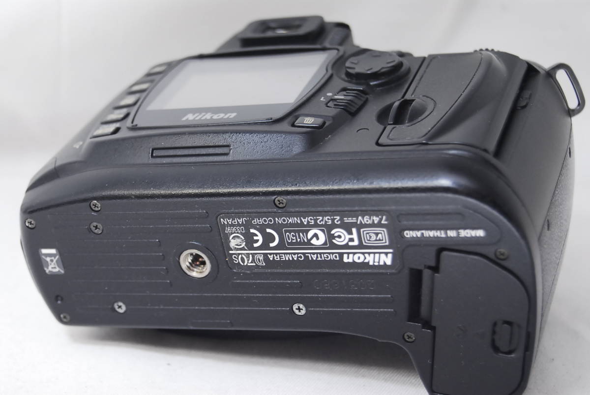 Nikon ニコン D70S 28-200mmレンズセット 標準～200mm望遠 初期不良対応 【即決特典／CFカード1GB＋カメラバッグ】A023_画像7