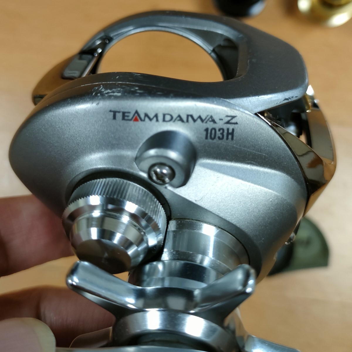 ダイワ】TD-Z 103H 予備スプール付き 34mmスプール オールド ダイワ】TD-Z 103H 予備スプール付き 34mmスプール オールド