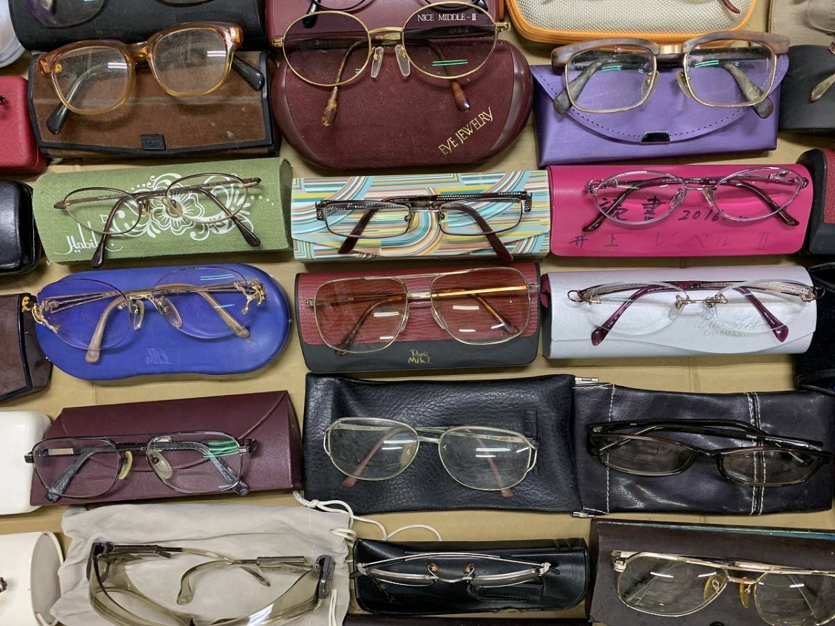 まとめて 大量 約113個 眼鏡 メガネ 老眼鏡 サングラス グラサン メガネケース ジャンク品_画像7