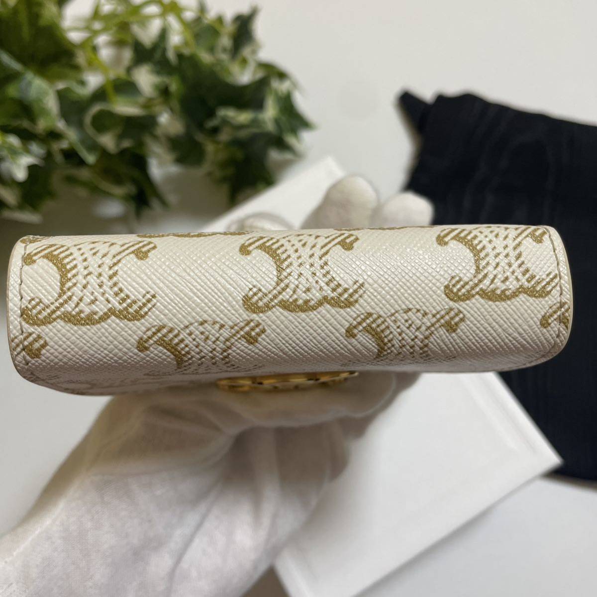 楽天市場】【未使用品】【財布】CELINE セリーヌ マカダム柄 三 楽天市場】【未使用品】【財布】CELINE セリーヌ マカダム柄 三