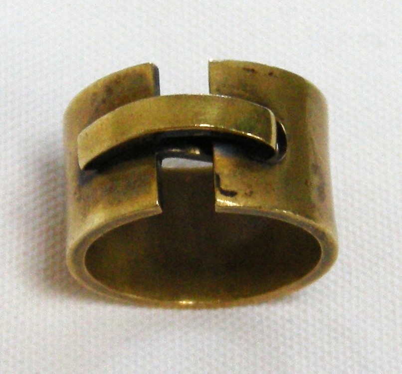 R.NEWBOLD アールニューボールド・リング　RING　指輪　メンズ　真鍮製　直径（内寸）約1.7㎝　幅：約1.3㎝_画像1