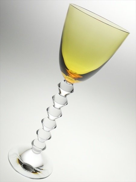 n439 Baccarat バカラ クリスタル ベガ フォルテッシモ イエロー 大型 トールサイズ ワイングラス_画像1