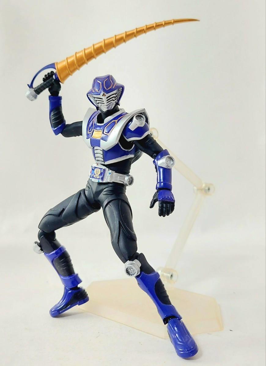 送料220円～☆希少!figma 仮面ライダードラゴンナイト(龍騎)「仮面ライダーストライク(王蛇)」アクション フィギュア 人形 模型 東映 特撮_画像3