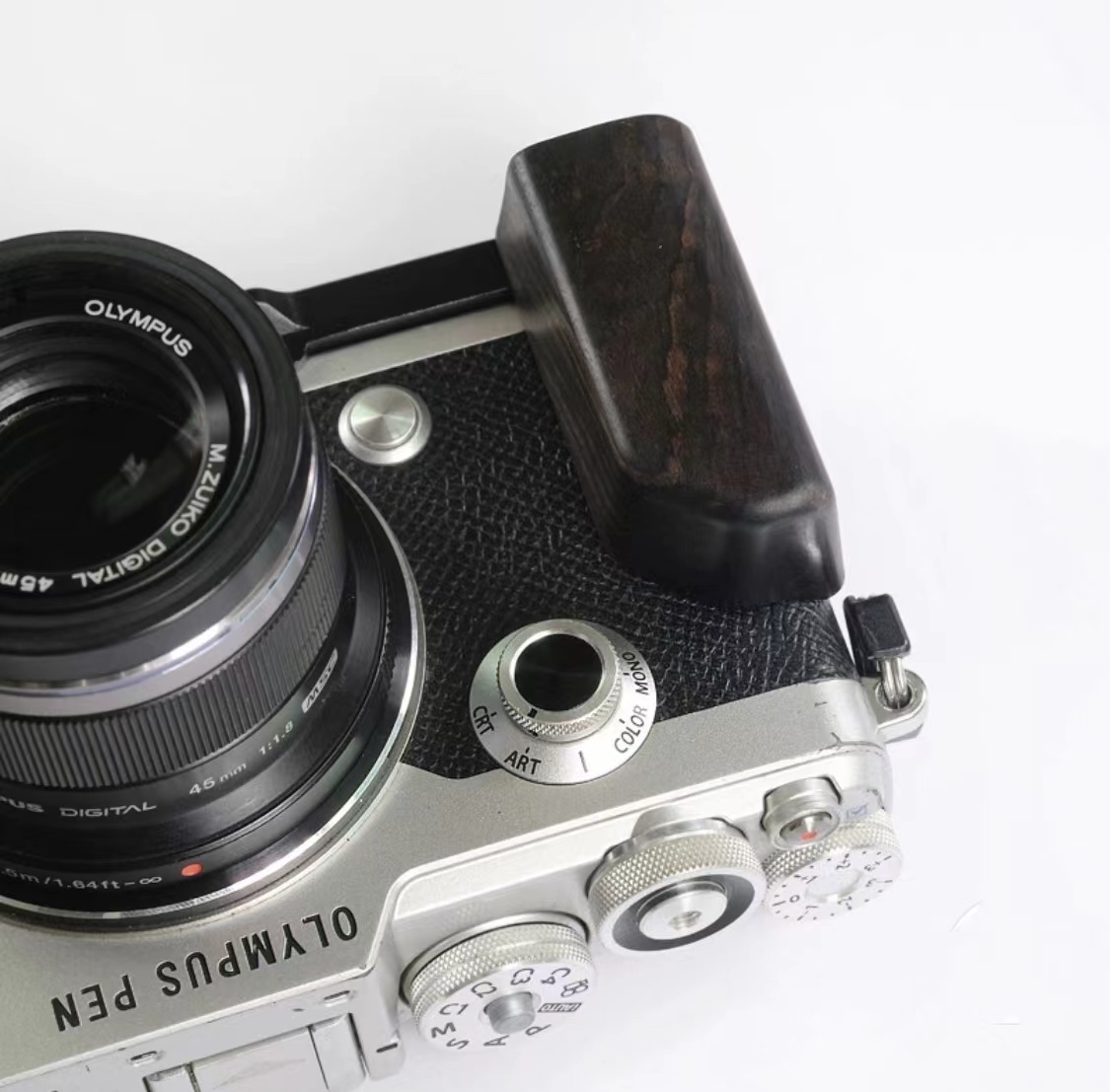 新品 OLYMPUS PEN-F用 ハンドグリップ （黒檀/アルミニウム)