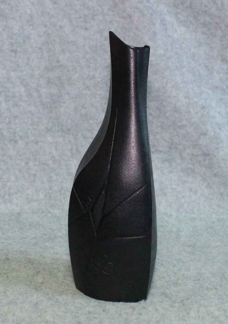 鉄器◆花瓶　鉄製　梅花文◆花器　25cm iron　VASE_画像1