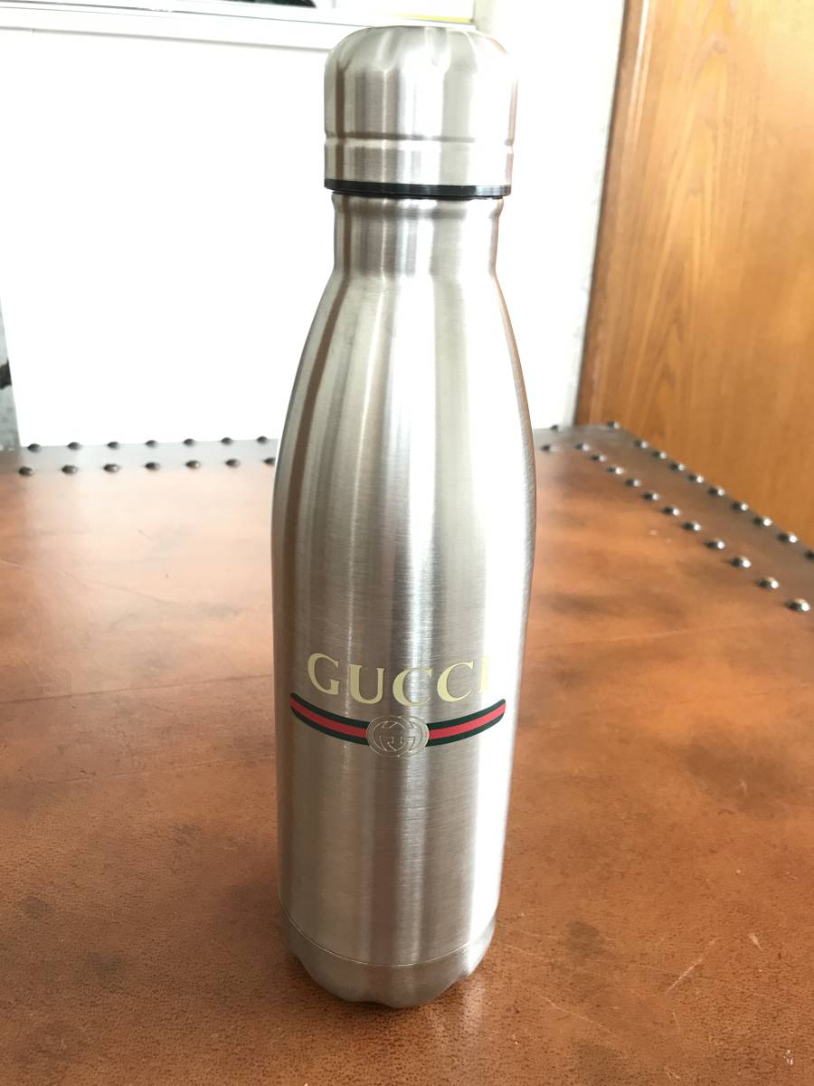 ☆ GUCCI グッチ ロゴ シルバー 水筒 ウォーターボトル ☆ GUCCI グッチ ロゴ シルバー 水筒 ウォーターボトル