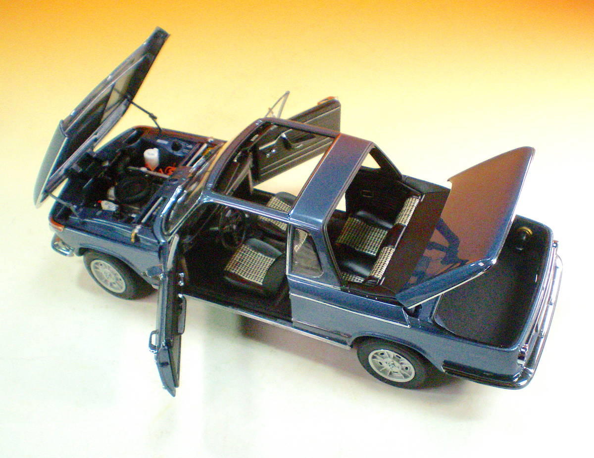 微難あり　AUTOart 1/18 BMW 2002 BAUR CABRIO　マルニ バウア カブリオ　オートアート Aa　ゆうパック80サイズ送料着払い_画像6