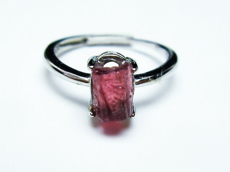 誠安◆天然石最高級品赤トルマリン指輪(13号)[T254-2550]_画像1