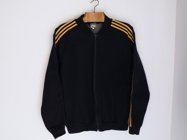 アディダス 生産国不明 ジャージ ブラック&マスタードカラー ヴィンテージ adidas 70s 80s 西ドイツ製タグ ヨーロッパトラック ユーゴ 香港