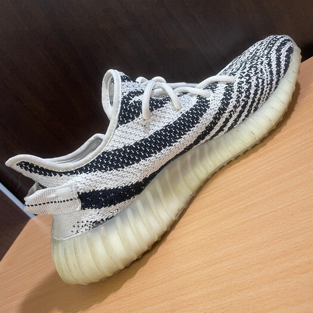 ω美品【アディダス Adidas Yeezy Boost 350 V2 イージーブースト ZEBRA ゼブラ CP9654 メンズ スニーカー ホワイト 靴 28.0cm】KH11045_画像7