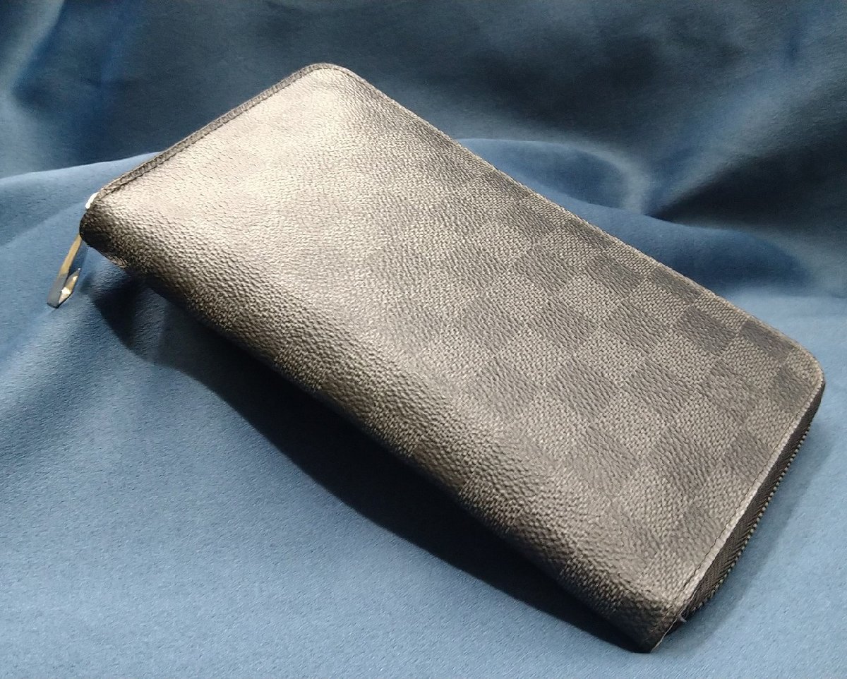 ＄【 LOUIS VUITTON ルイ・ヴィトン ダミエ・グラフィット ジッピー・オーガナイザー N63077 メンズ 長財布 財布 】KH11158_画像4