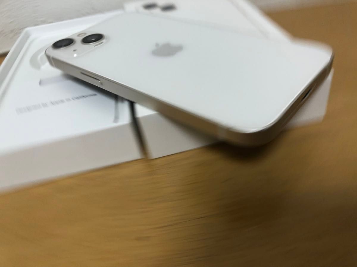 iPhone 13 128GB スターライト SIMフリー