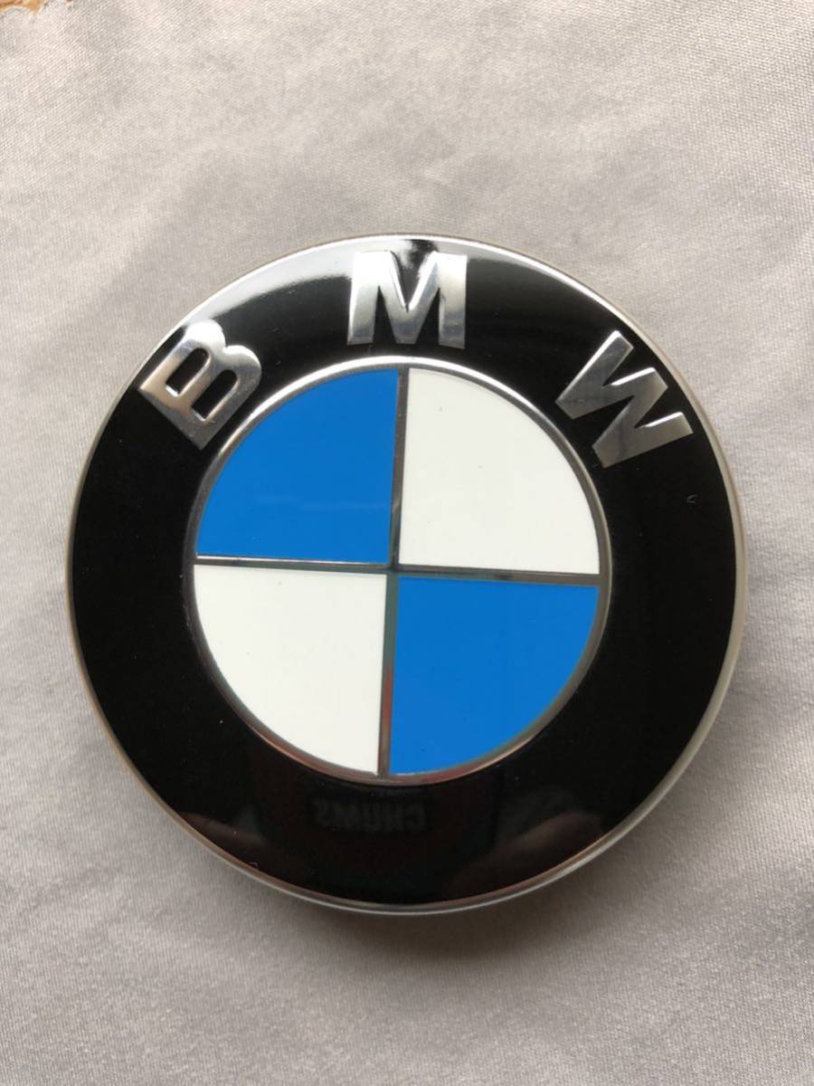 BMW 純正ホイルキャップ（6.8cm）４個_画像1