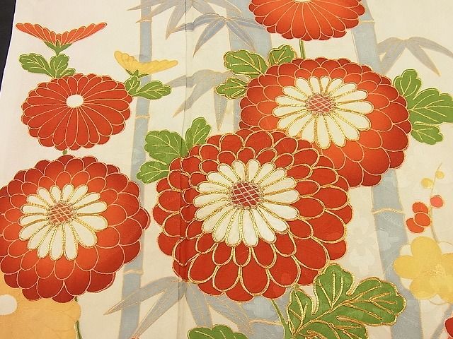 平和屋野田店■豪華振袖 駒刺繍 雲取り菊花文 金彩 逸品 n-ip2305の画像4