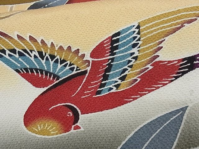 平和屋-こころ店■豪華振袖　紅型　枝橘に舞蝶　飛鳥　暈し染め　着丈158cm　裄丈68cm　正絹　逸品　A-cs6650_画像7