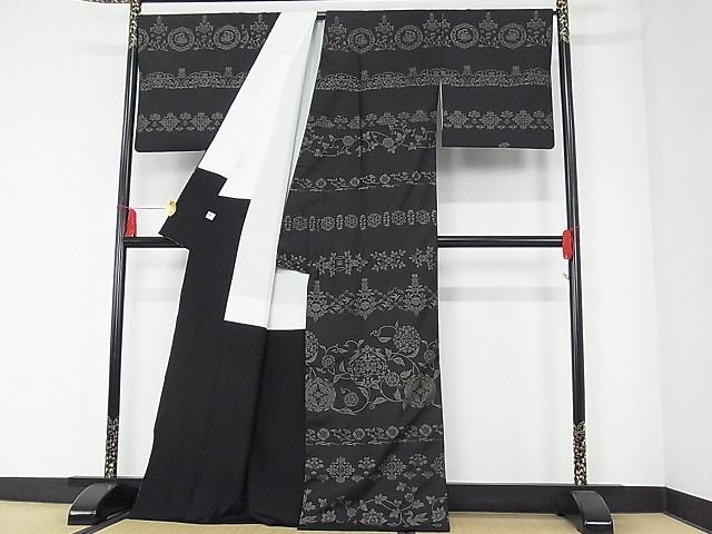 平和屋-こころ店■本場染大島紬　訪問着　鳥獣花唐草文　黒地　着丈163.5cm　裄丈69.5cm　正絹　逸品　A-cs6713_画像2