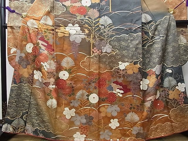 平和屋1■豪華振袖　駒刺繍　雲取り蔦の葉葡萄花文　金彩　逸品　an5059_画像3