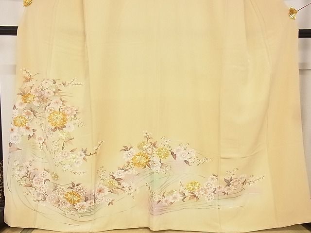 平和屋-こころ店■豪華色留袖　駒刺繍　草花文　金銀彩　着丈164cm　裄丈66cm　正絹　逸品　A-ck7474_画像3