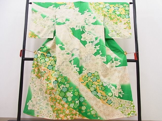 平和屋野田店■訪問着　駒刺繍　遠山枝梅文　暈し染め　金彩　逸品　n-pk4920_画像1