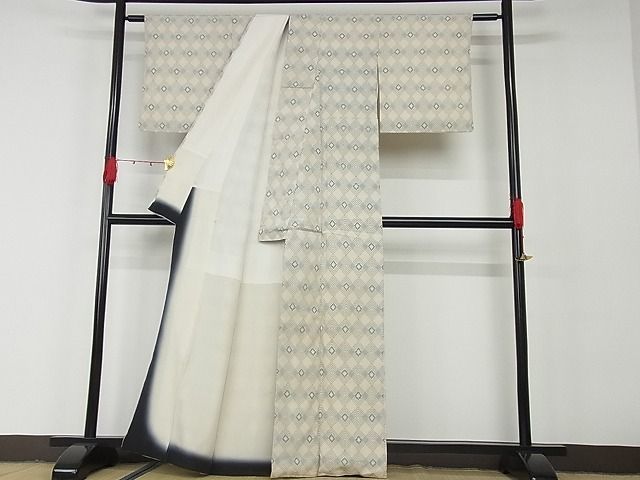 平和屋-こころ店■上質な紬　菱文　着丈162cm　裄丈63cm　正絹　逸品　B-sa4917_画像2