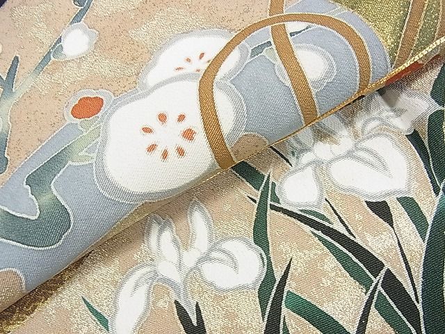 平和屋川間店■豪華黒留袖　作家・源　駒刺繍　花文箱　吉祥飛鶴花文　金彩　逸品　fe3614_画像7