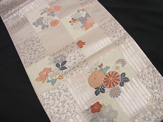 平和屋川間店■六通柄袋帯　唐織　市松吉祥菊花文　金銀糸　逸品　n-nr0200_画像2