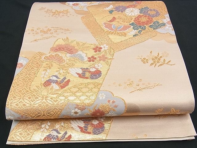 平和屋川間店■六通柄袋帯　色紙吉祥鴛鴦花蝶文　金糸　逸品　n-yc2405_画像1